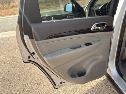 2012 Jeep Grand Cherokee Laredo