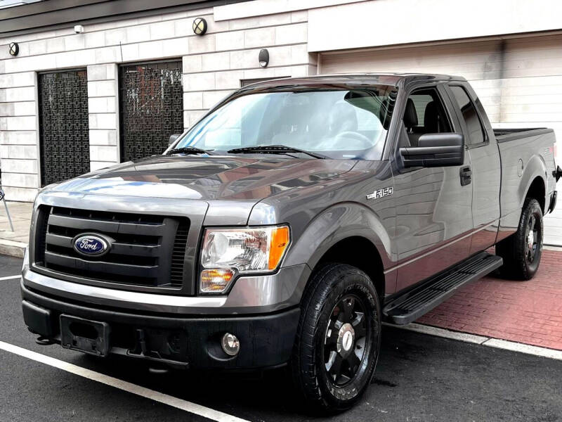 2010 Ford F-150 for sale at King Of Kings Used Cars in North Bergen NJ