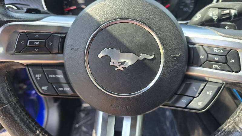 2016 Ford Mustang V6