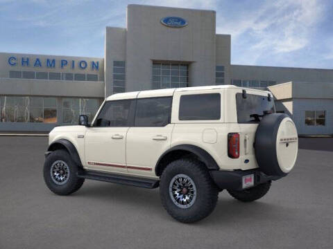 2026 Ford Bronco Outer Banks