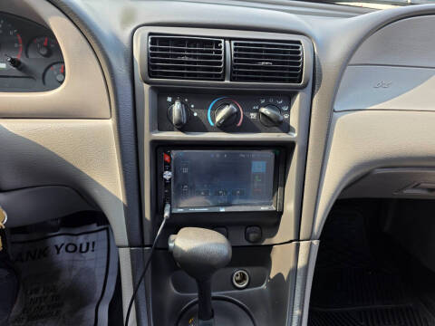 2003 Ford Mustang Premium