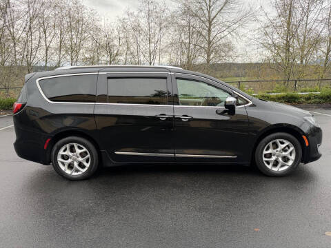 2019 Chrysler Pacifica Limited