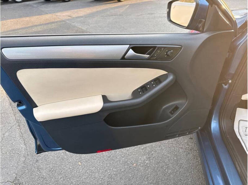 2017 Volkswagen Jetta 1.4T SE