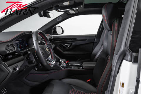 2022 Lamborghini Urus