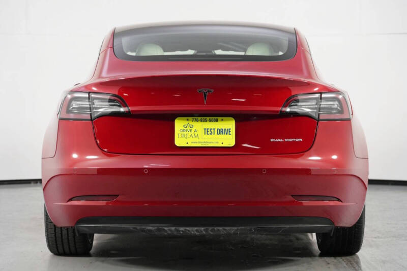 2022 Tesla Model 3 Long Range