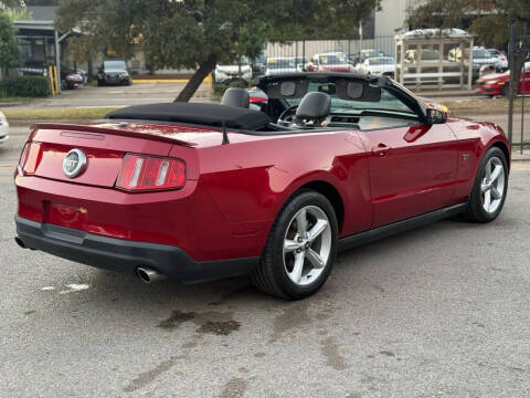 2010 Ford Mustang