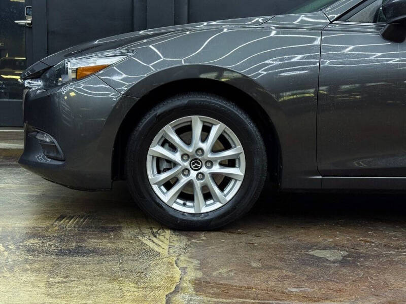 2017 Mazda MAZDA3 Sport