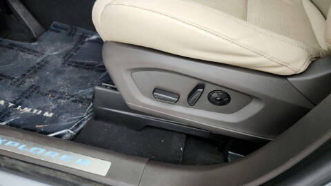 2021 Ford Explorer Platinum