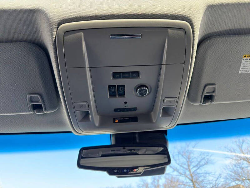 2017 GMC Yukon XL SLT