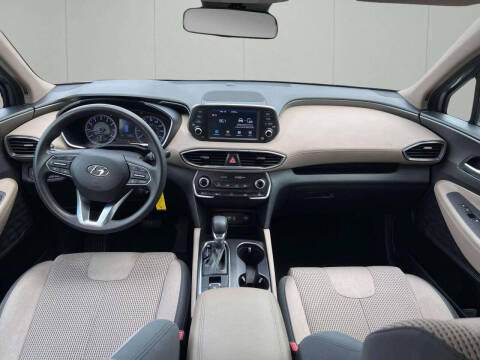 2020 Hyundai Santa Fe SE