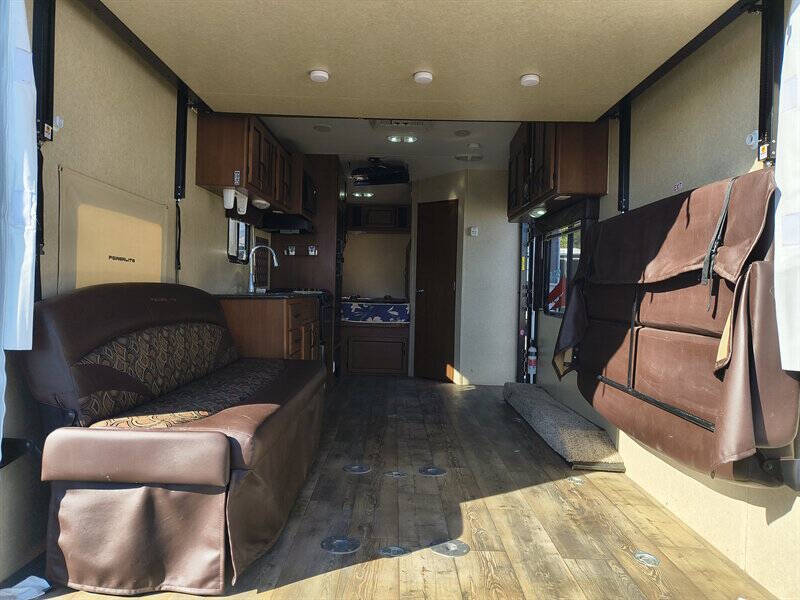 2015 Pacific Coachworks POWERLITE 19EX