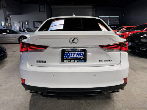 2019 Lexus IS 350