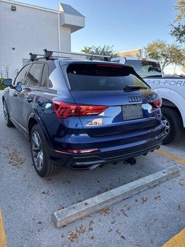 2022 Audi Q3 quattro S line Prem Plus 45 TFSI