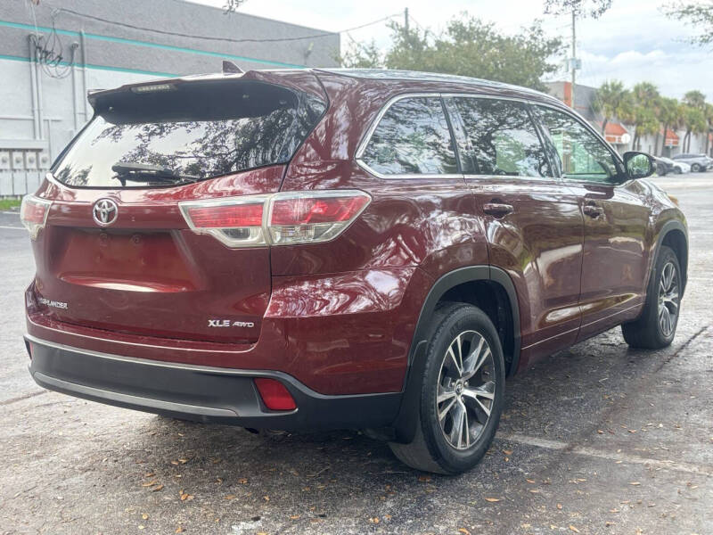 2016 Toyota Highlander XLE