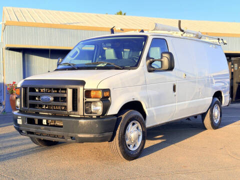 2011 Ford E-Series E-250