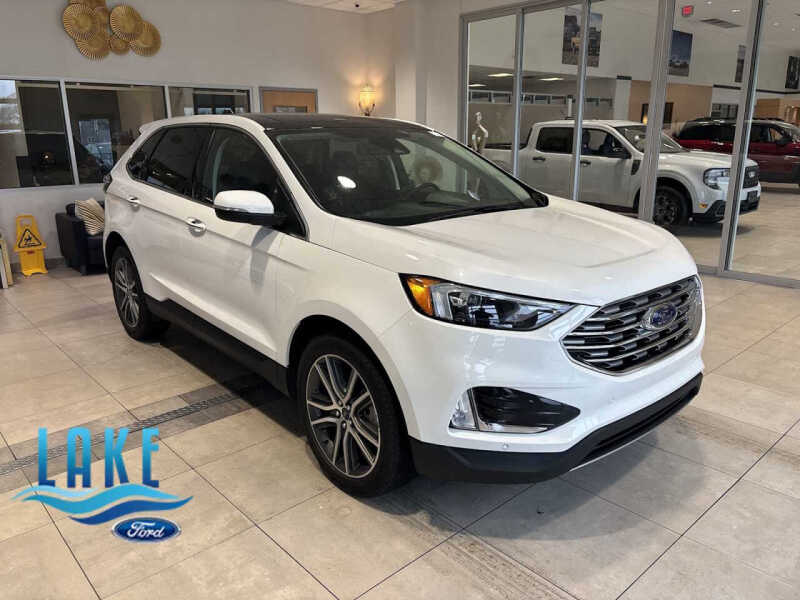 2022 Ford Edge Titanium