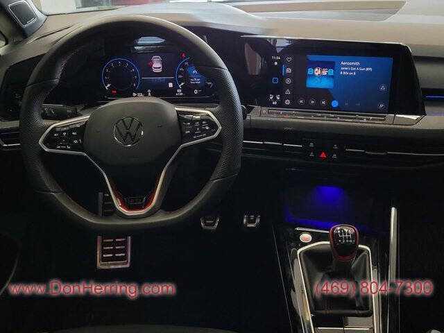 2024 Volkswagen Golf GTI 380 SE