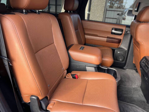 2013 Toyota Sequoia Platinum