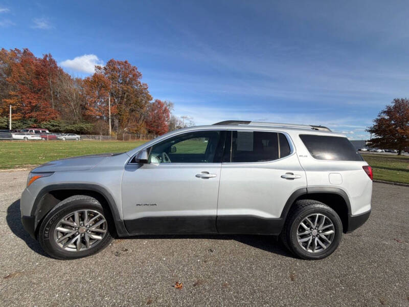 2019 GMC Acadia SLE-2