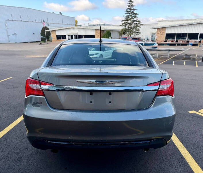 2012 Chrysler 200 Touring