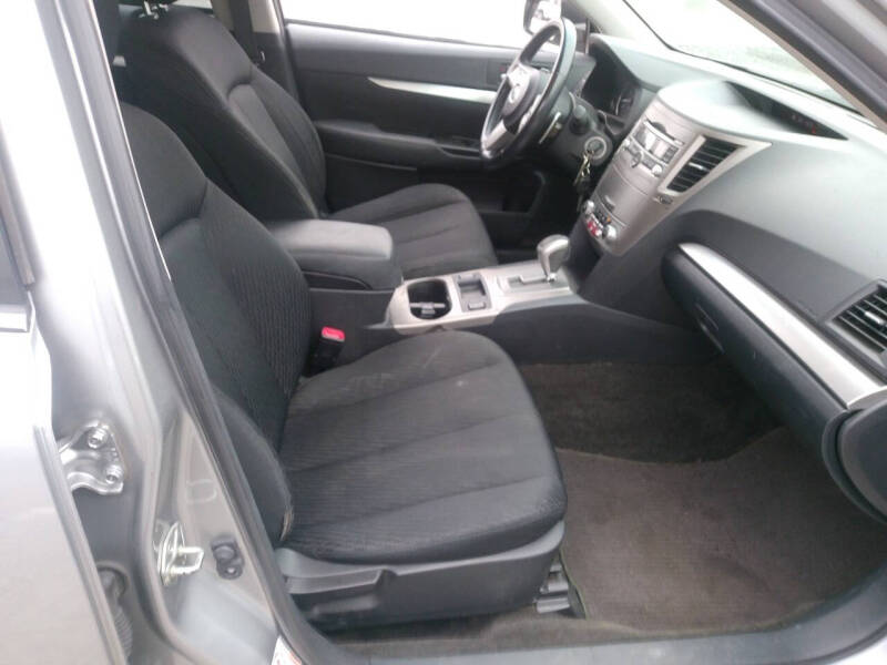 2011 Subaru Outback 2.5i Premium