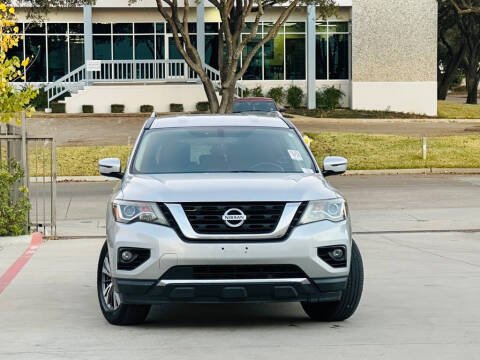 2018 Nissan Pathfinder S