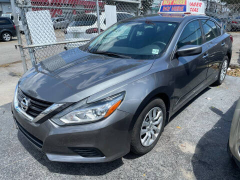 2017 Nissan Altima for sale at Dream Cars 4 U in Hollywood FL