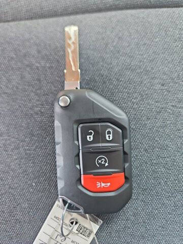 2025 Jeep Gladiator Sport S