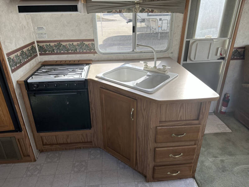 2001 Keystone RV Cougar