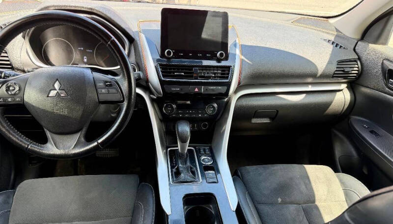 2022 Mitsubishi Eclipse Cross SE