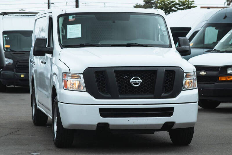 2016 Nissan NV