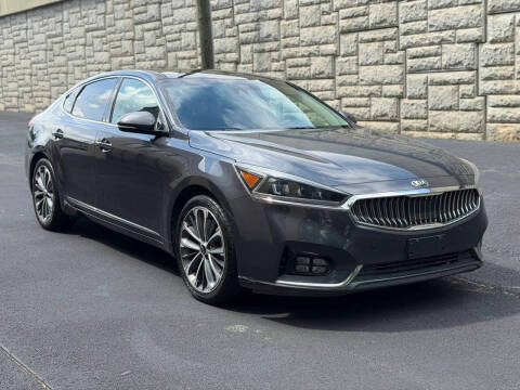 2017 Kia Cadenza Technology