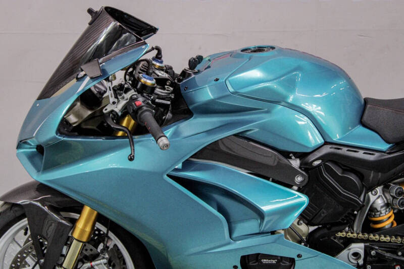 2018 Ducati Panigale V4 S