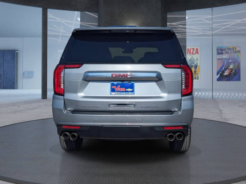 2023 GMC Yukon Denali