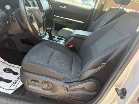 2017 Ford Flex SE