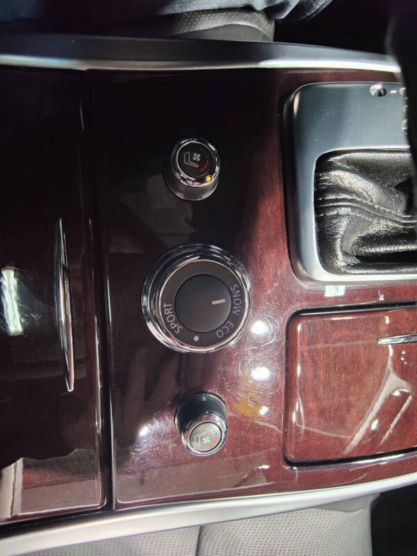 2015 Infiniti Q70L 3.7