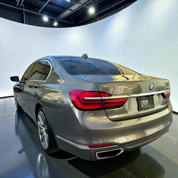 2016 BMW 7 Series 740i