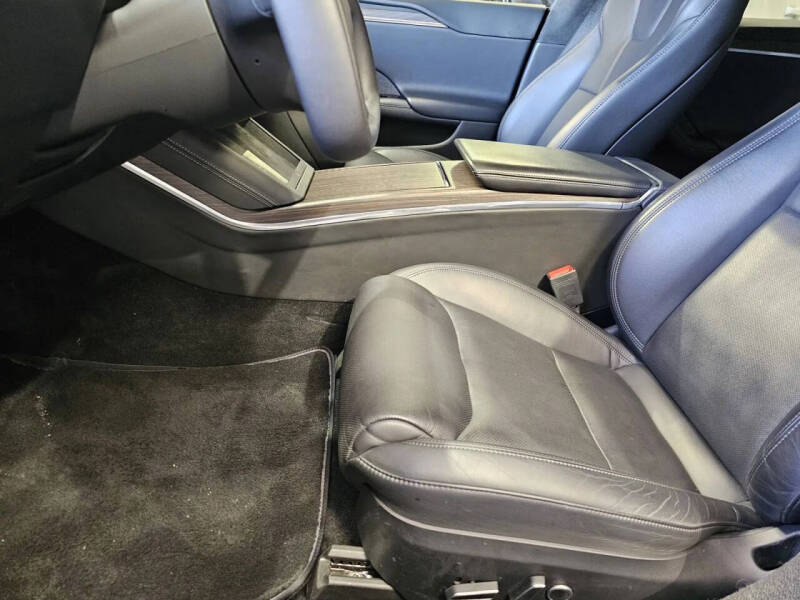 2022 Tesla Model S
