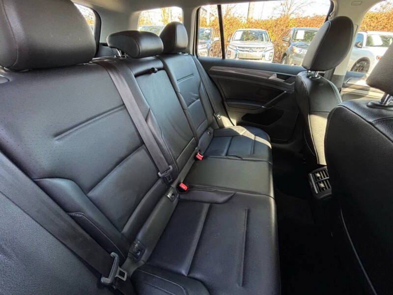 2017 Volkswagen Golf Alltrack