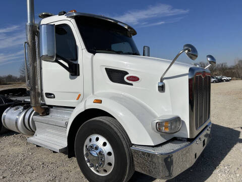 2019 Peterbilt 567 Road Tractor