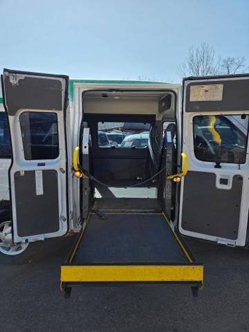 2012 Ford E-Series E-350 SD