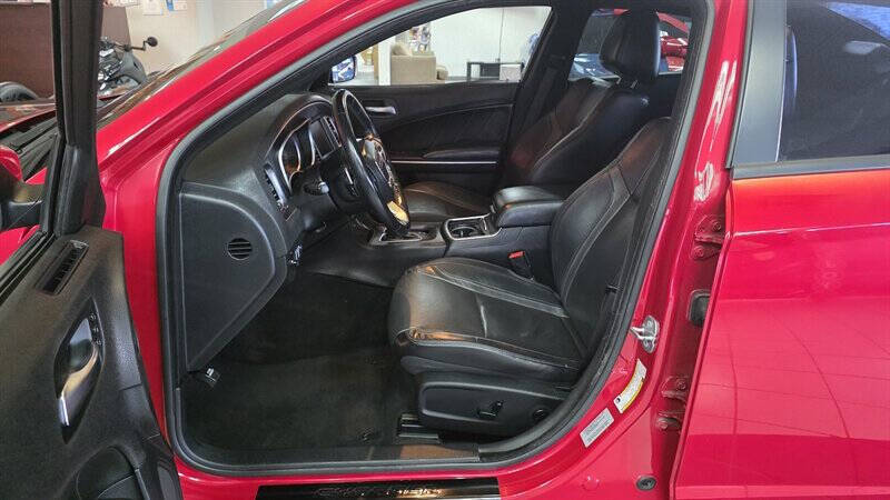 2015 Dodge Charger SXT