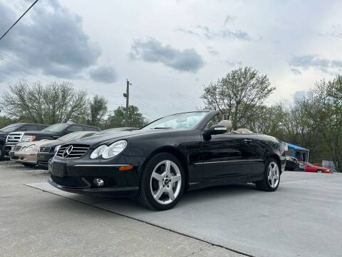 2005 Mercedes-Benz CLK for sale at Dutch and Dillon Car Sales in Lee's Summit MO