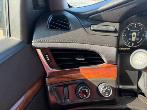 2015 Cadillac Escalade ESV Luxury