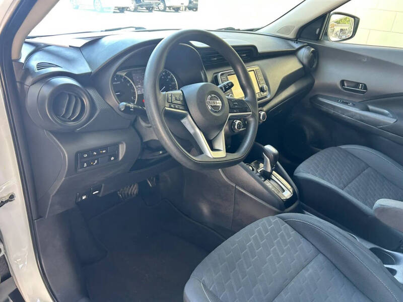 2021 Nissan Kicks S