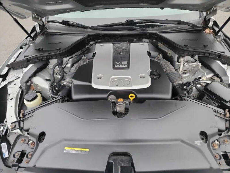 2014 Infiniti Q50 Premium