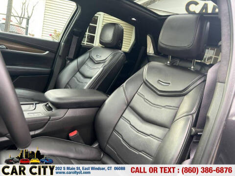 2017 Cadillac XT5 Platinum