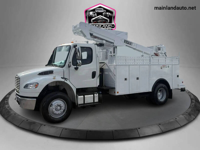 2014 Freightliner M2 106