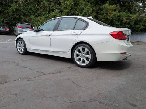 2013 BMW 3 Series 335i