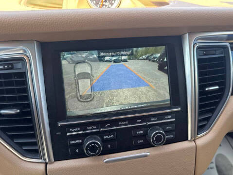2016 Porsche Macan S